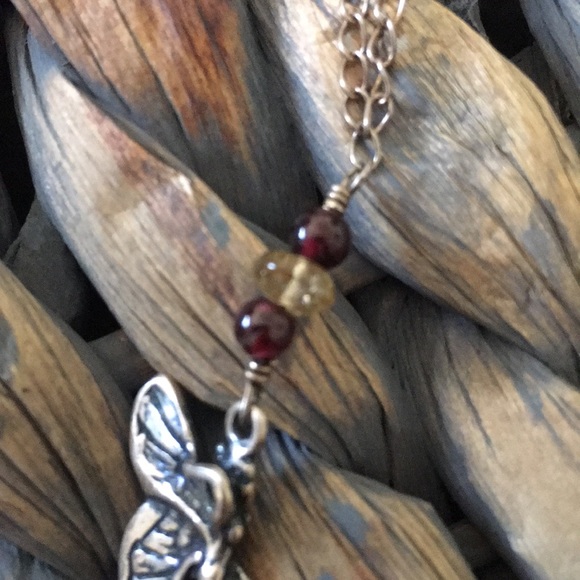 925 Sterling Beaded Fairy Hematite Heart Necklace - Picture 4 of 8